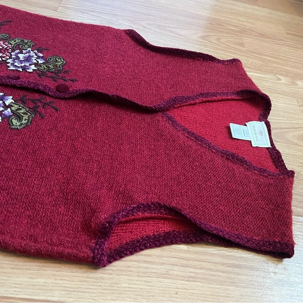 Vintage 90s Susan Bristol Wool Blend Sweater Vest Hand Embroidered Womens Size S